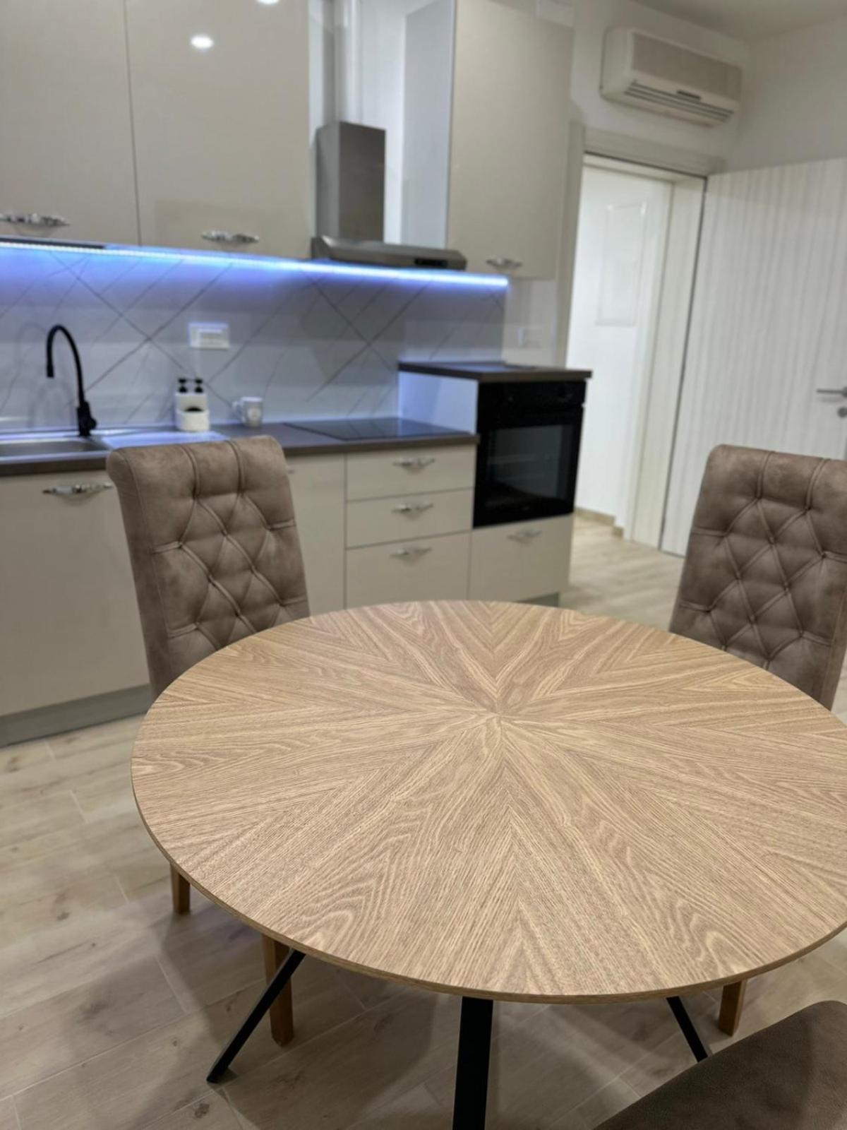 Cibalae Residence, Self Check-in Apartmán Vinkovci