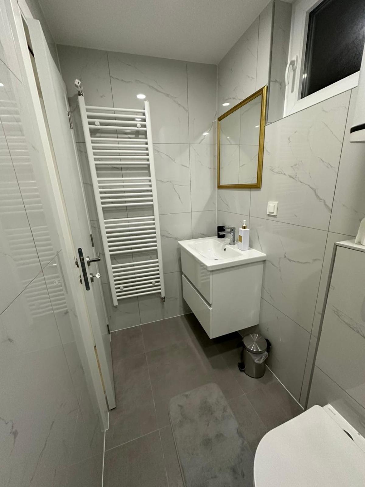 Cibalae Residence, Self Check-in Apartmán